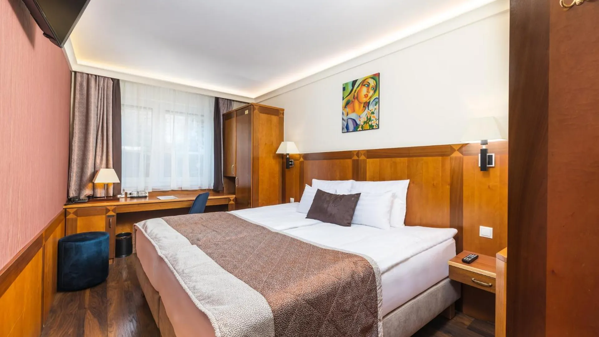 Carlton Hotel Buda Castle بودابست