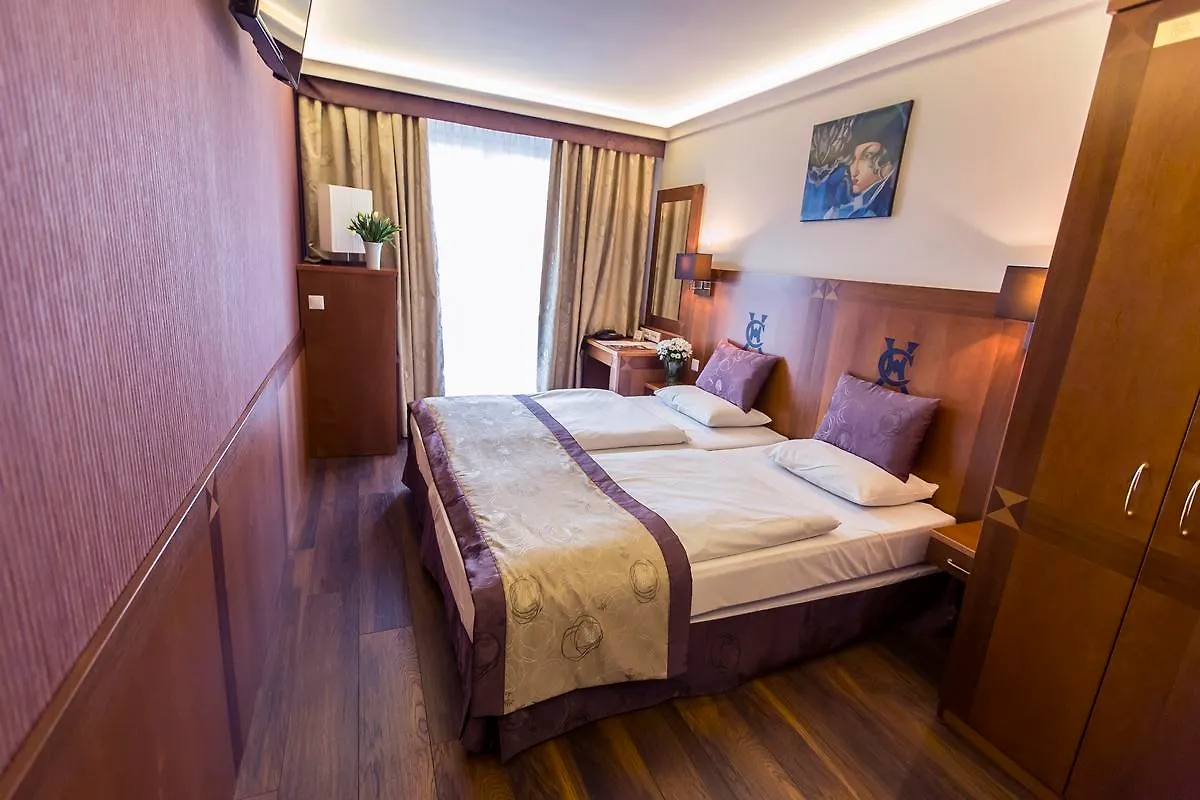 Carlton Hotel Buda Castle Budapešť 4*,