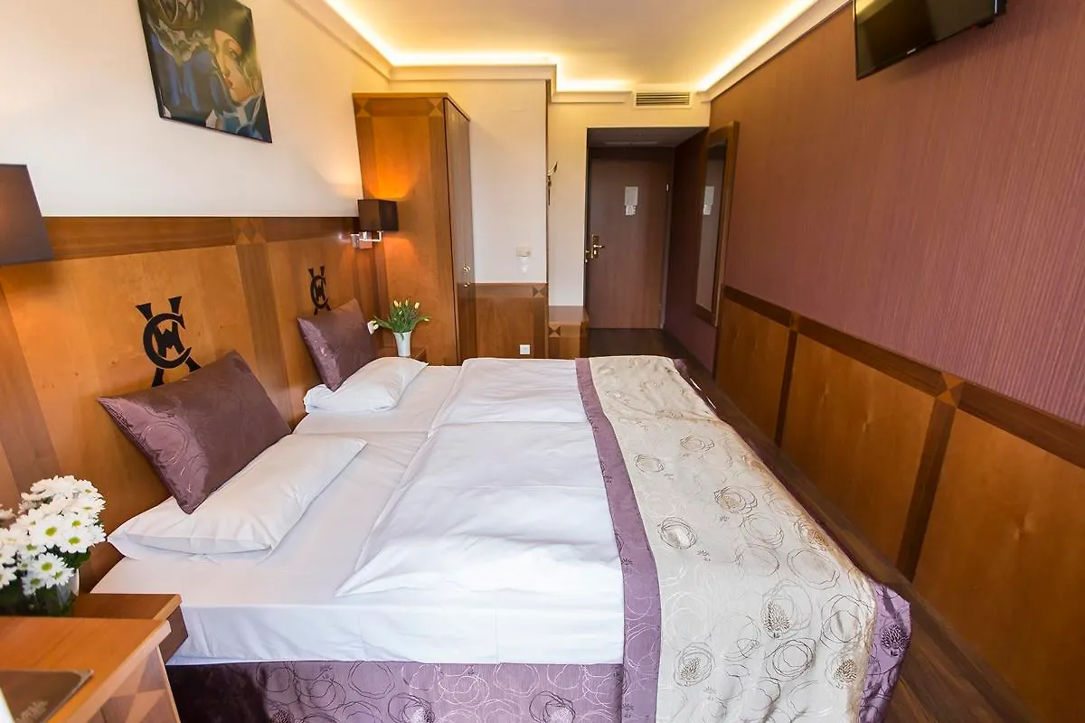 Carlton Hotel Buda Castle Budapešť