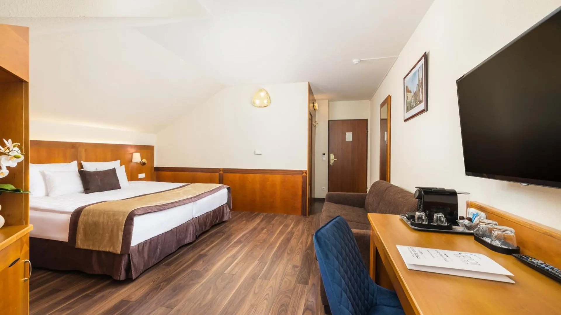 Carlton Hotel Buda Castle Budapest 4*,  Hungary