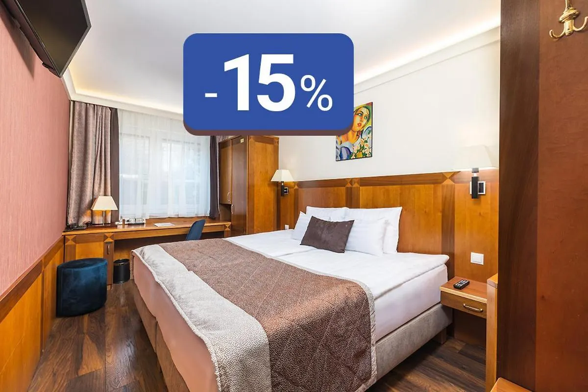 ****  Carlton Hotel Buda Castle Budapešť Maďarsko